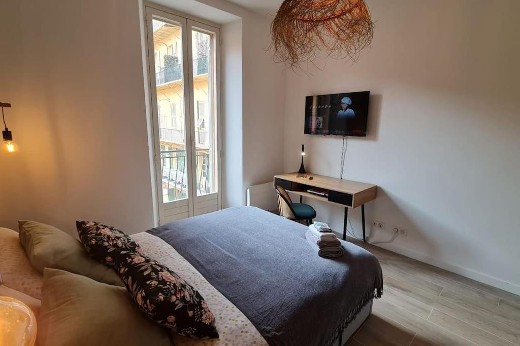 Jean Jaures - Vieux Superbe T2 Ensoleille Avec Grand Balcon Nizza