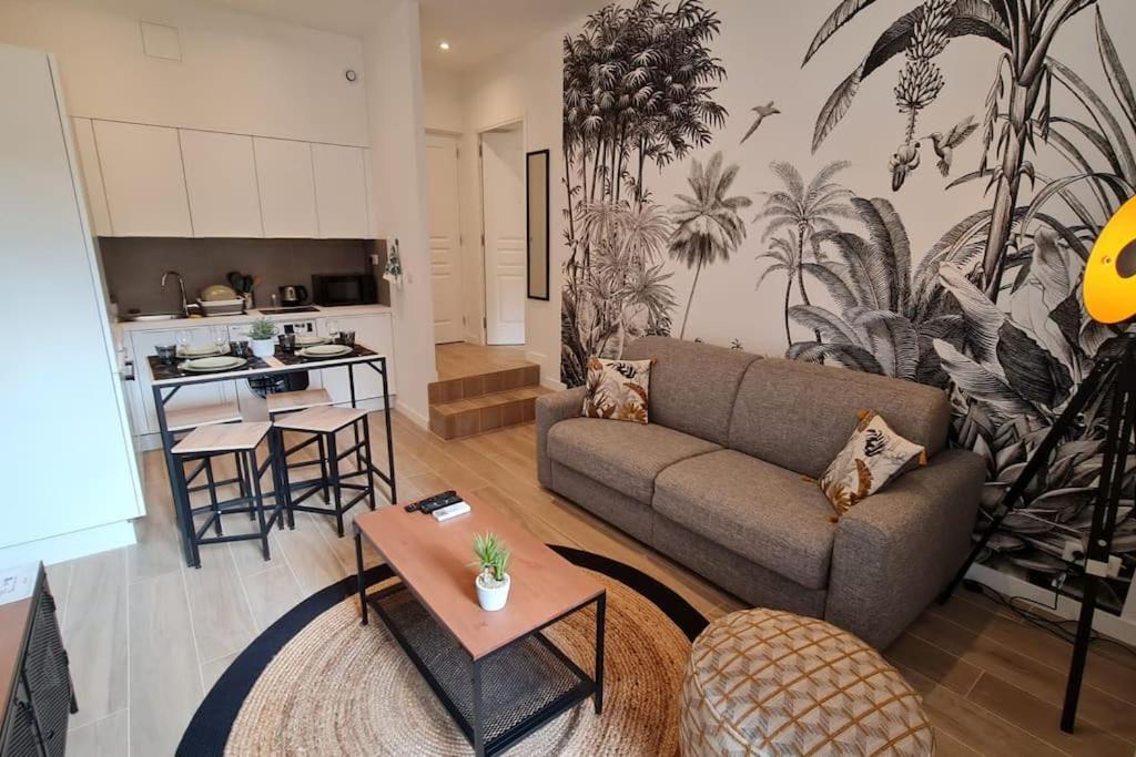 Jean Jaures - Vieux Superbe T2 Ensoleille Avec Grand Balcon Appartamento