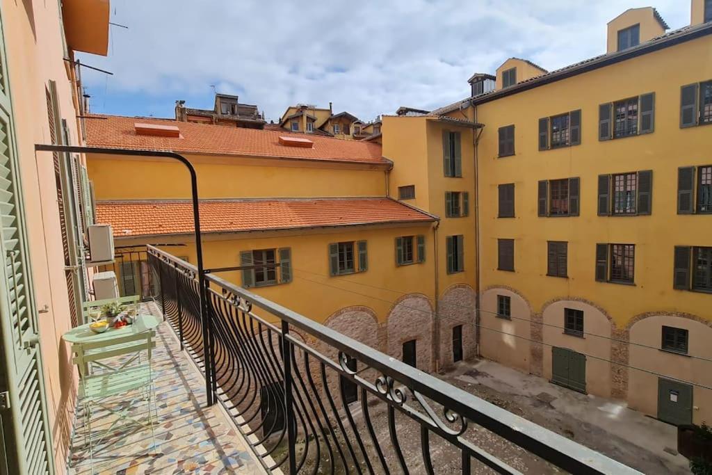 Jean Jaures - Vieux Superbe T2 Ensoleille Avec Grand Balcon Apartment